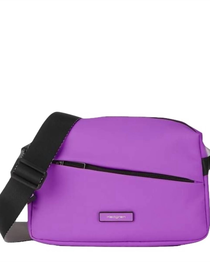 Front of a size O/S Neutron Small Crossbody in Violet Berry in Violet Berry by Hedgren. | dia_product_style_image_id:329302